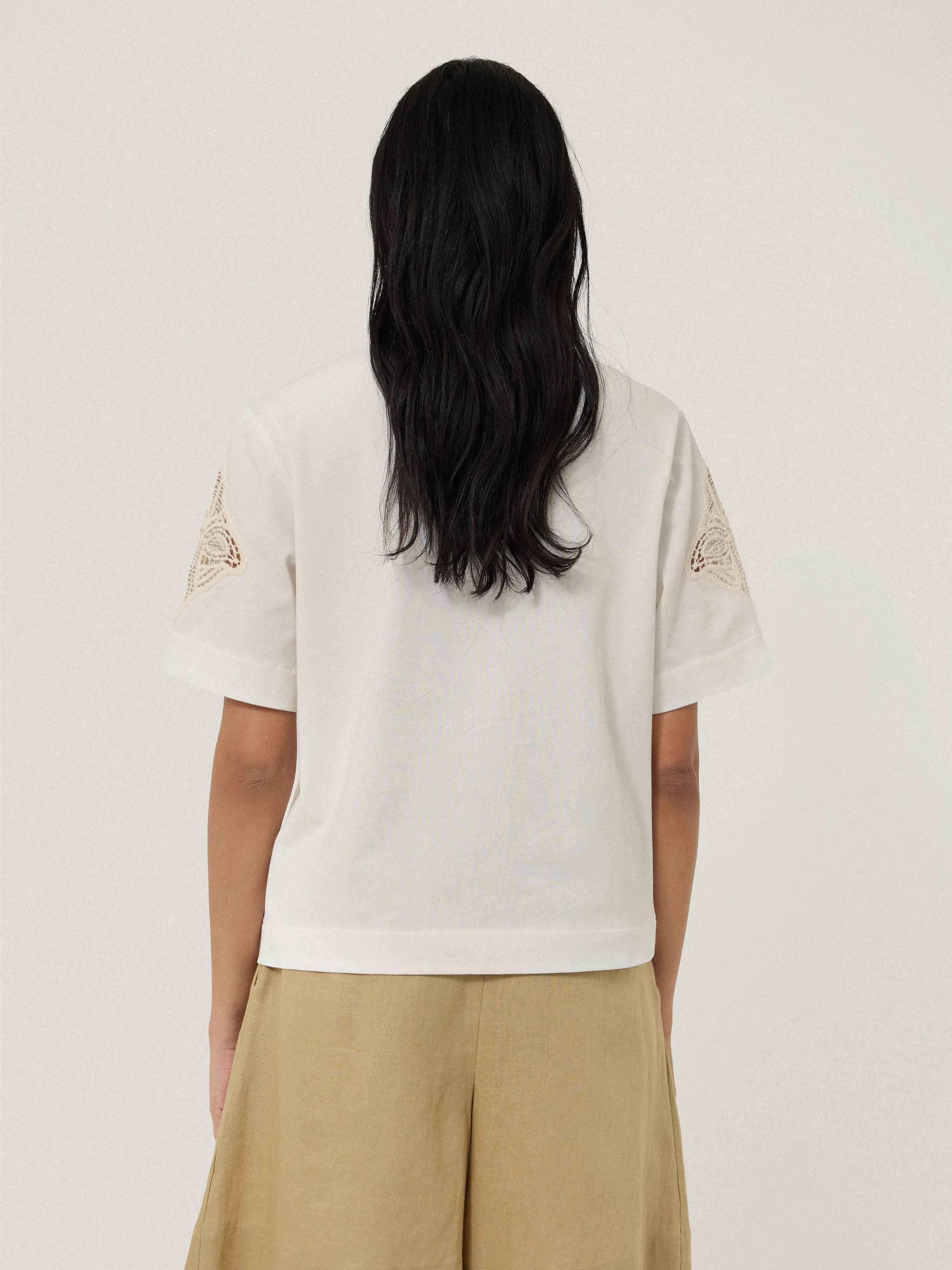 Embroidered Short Sleeve T-shirt | Cream