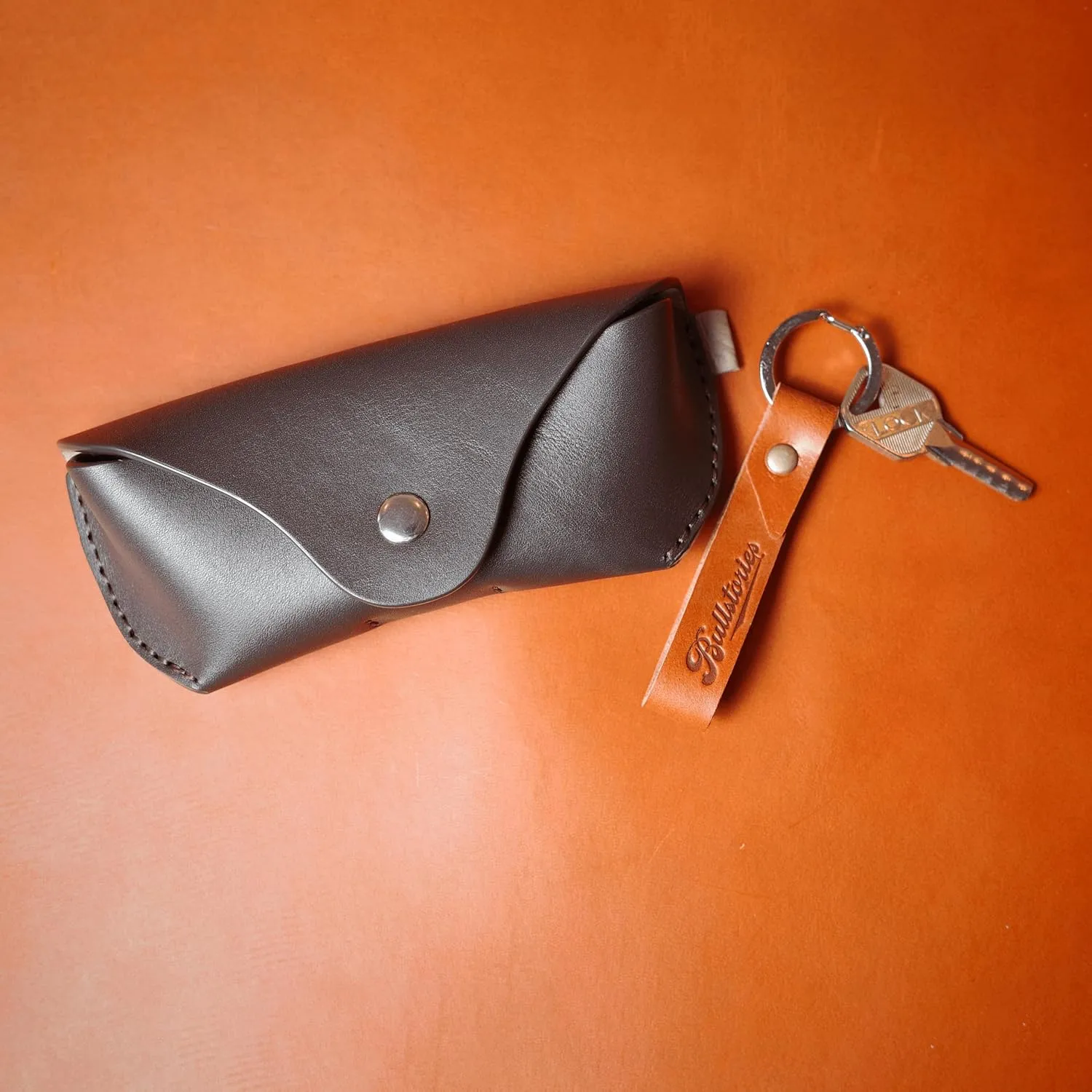 Leather Eyeglasses Case,Flexible Sunglasses Pouch Slim Case for Women Men Horizontal Eyeglass Case