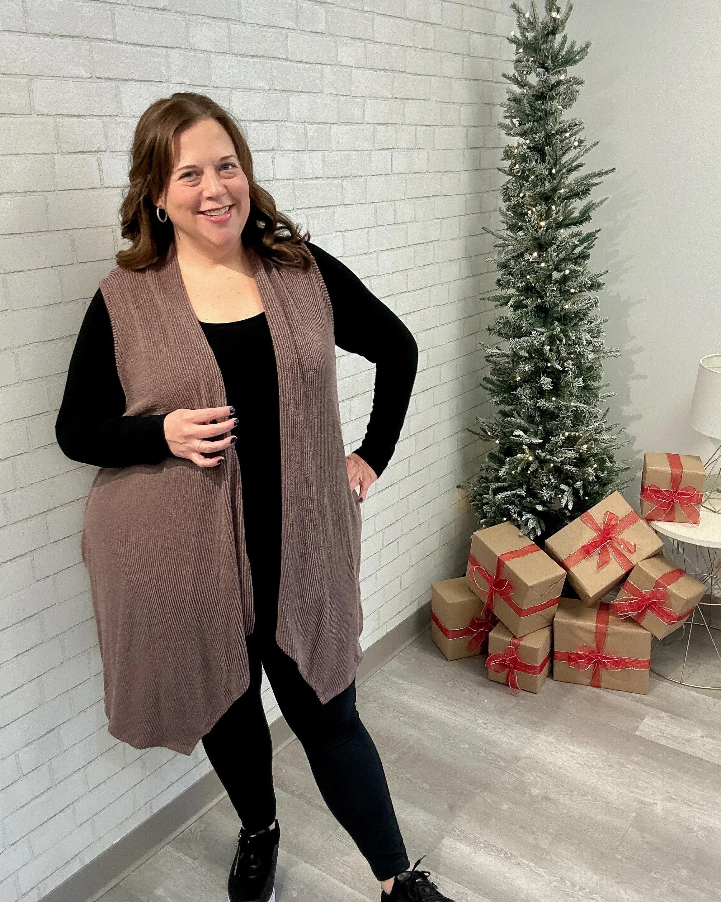 Urban Ribbed Vest | Brown