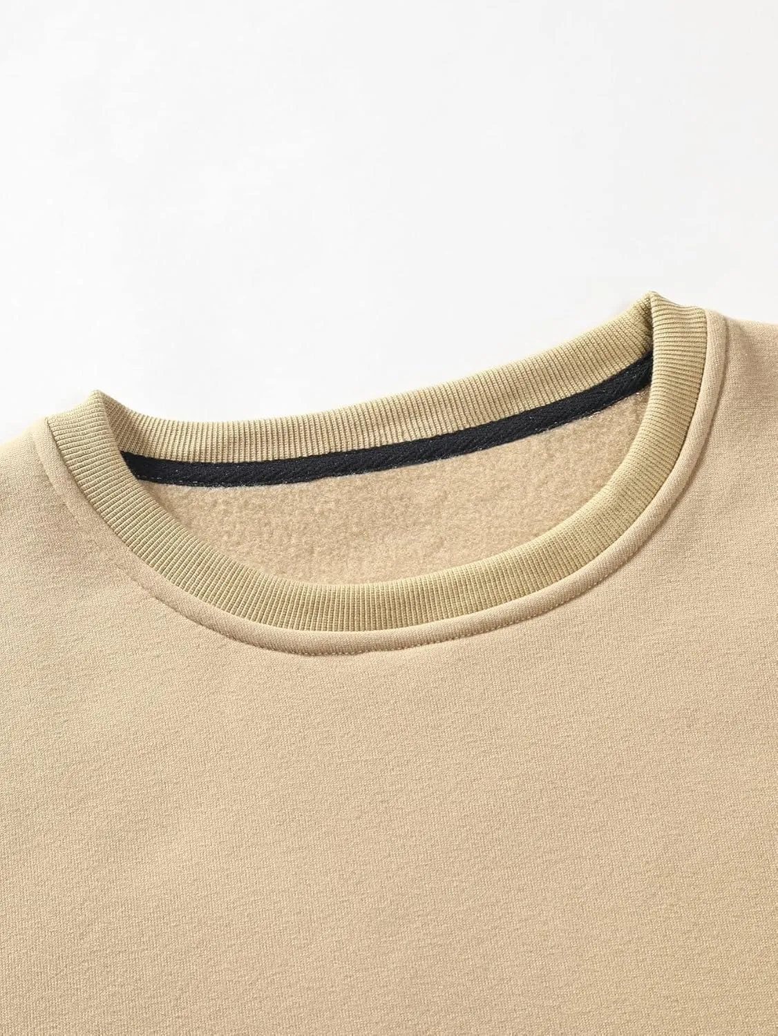 WDIRARA Men's Dragon Letter Graphic Print Sweatshirt Long Sleeve Round Neck Tops Casual Pullovers